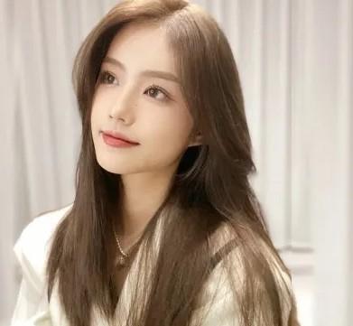 假發(fā)八字劉海佩戴指南 青木信息解析，輕松打造自然減齡造型